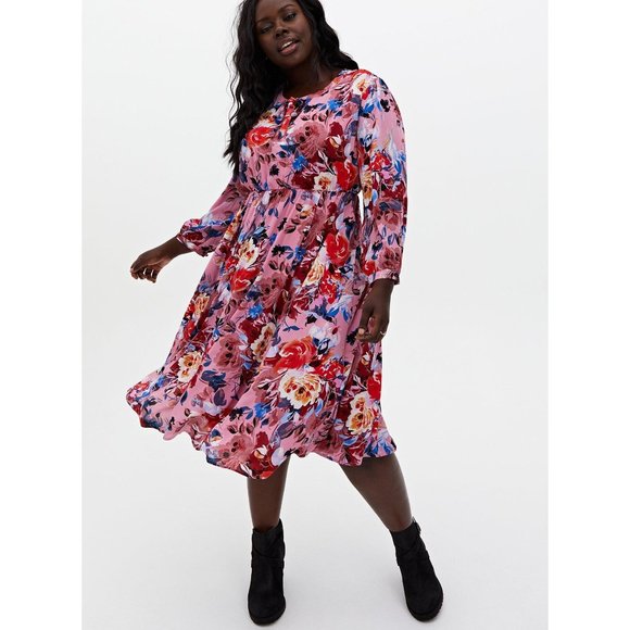 Torrid 1 Blush Pink Floral Georgette Midi Dress Keyhole Neck A Line 1X - Picture 1 of 11